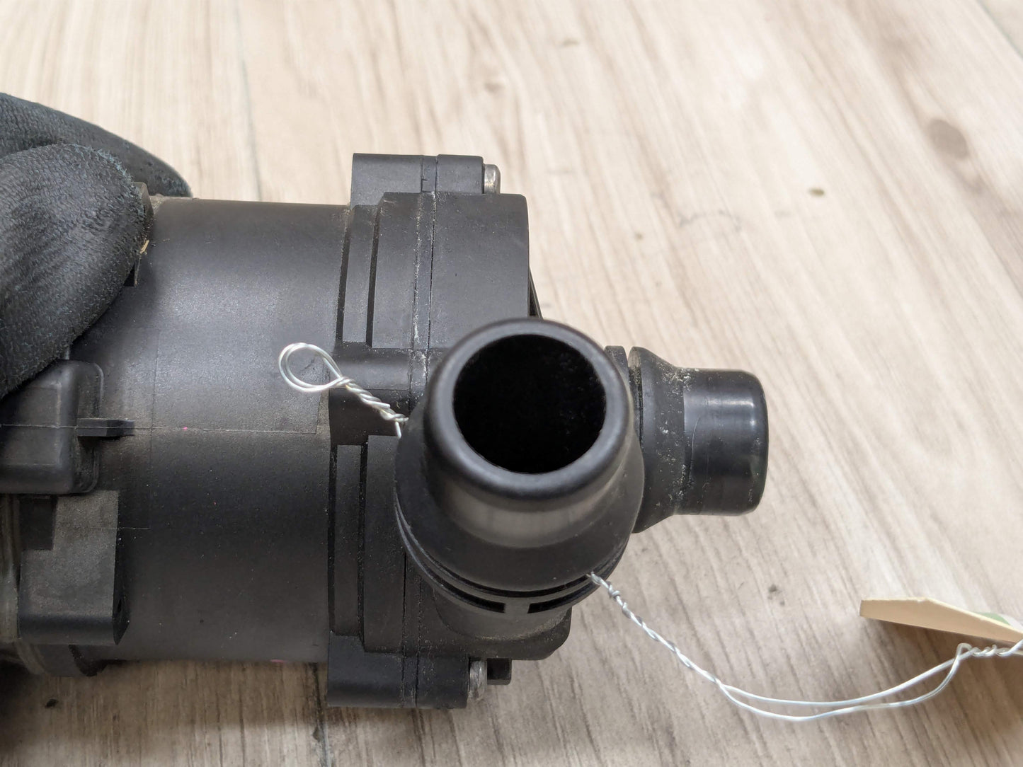 18-21 OEM BMW G01 G02 X3 X4 30 M40 Engine B46 B58 Auxiliary Cooling Water Pump