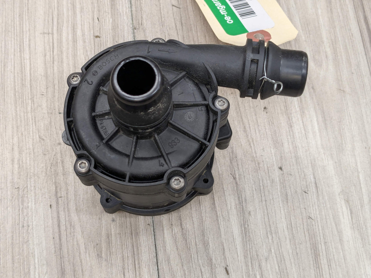 18-21 OEM BMW G01 G02 X3 X4 30 M40 Engine B46 B58 Auxiliary Cooling Water Pump