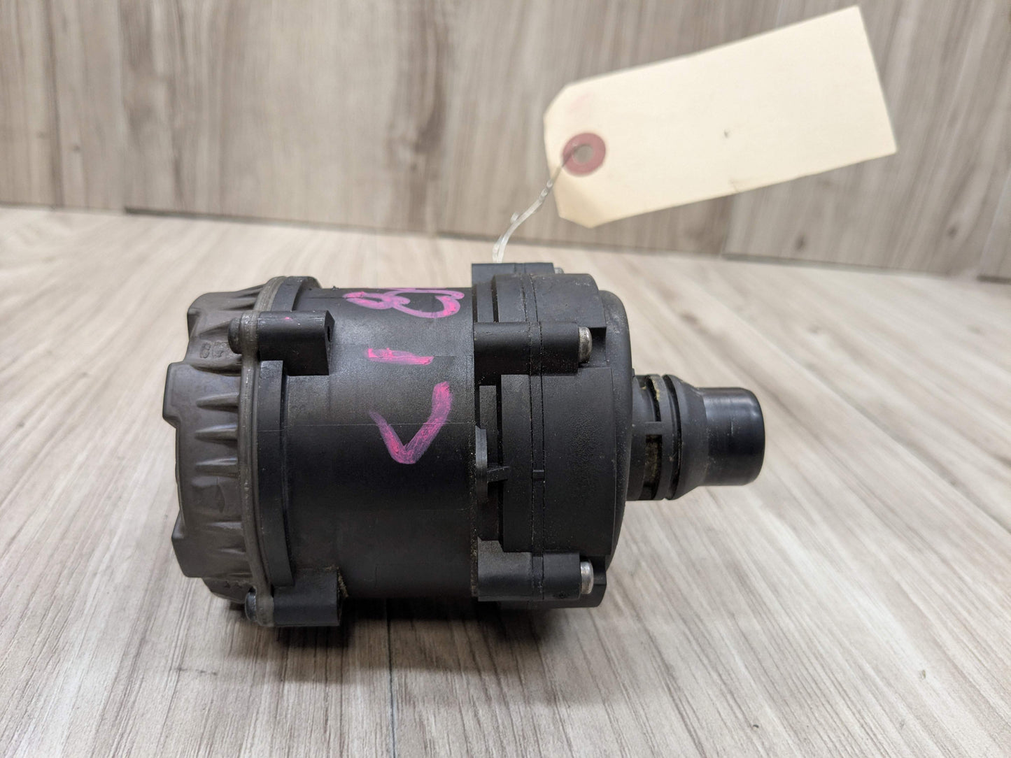 18-21 OEM BMW G01 G02 X3 X4 30 M40 Engine B46 B58 Auxiliary Cooling Water Pump