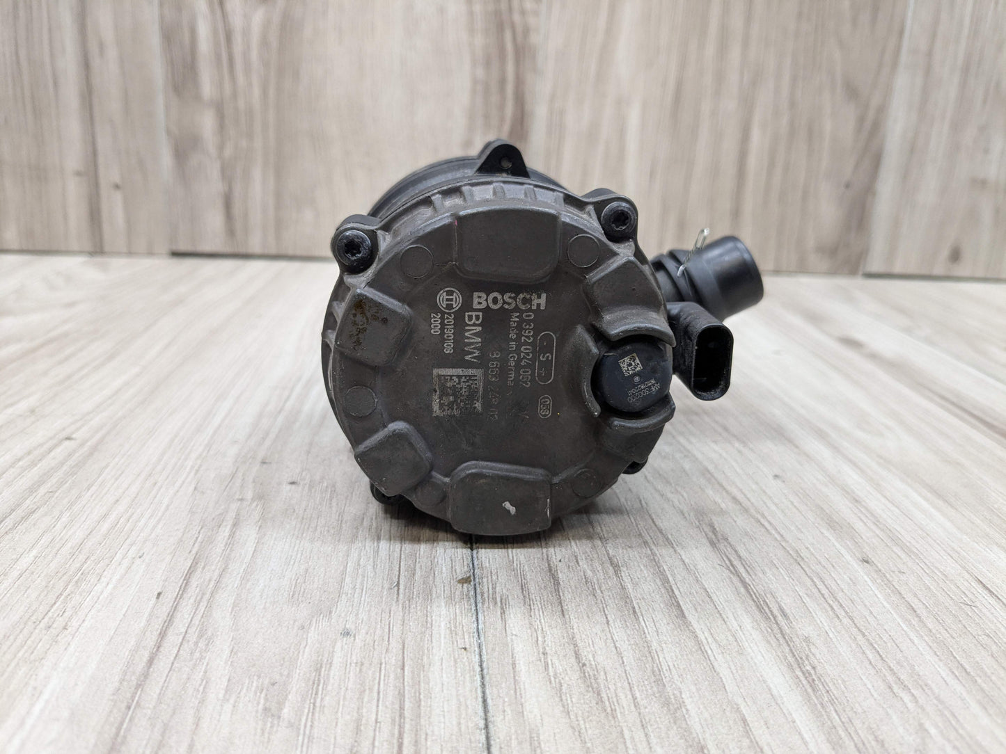 18-21 OEM BMW G01 G02 X3 X4 30 M40 Engine B46 B58 Auxiliary Cooling Water Pump