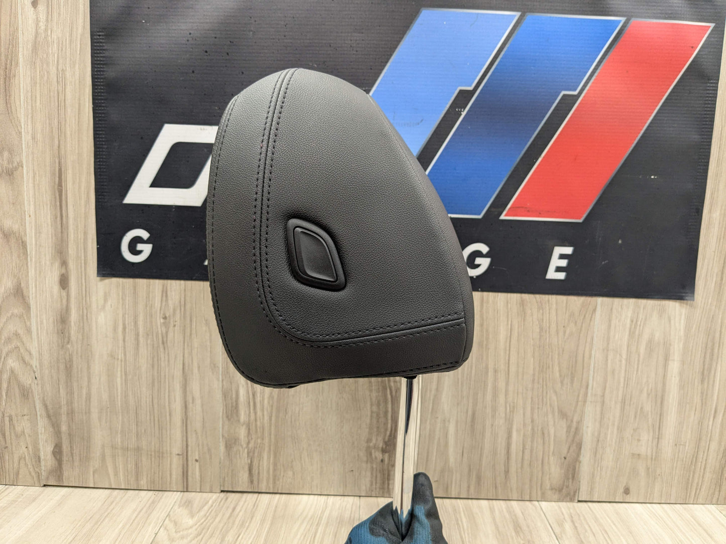 17-22 OEM BMW G20 G01 G02 X3 X4 Front Left Right Seat Headrest Sensatec Black