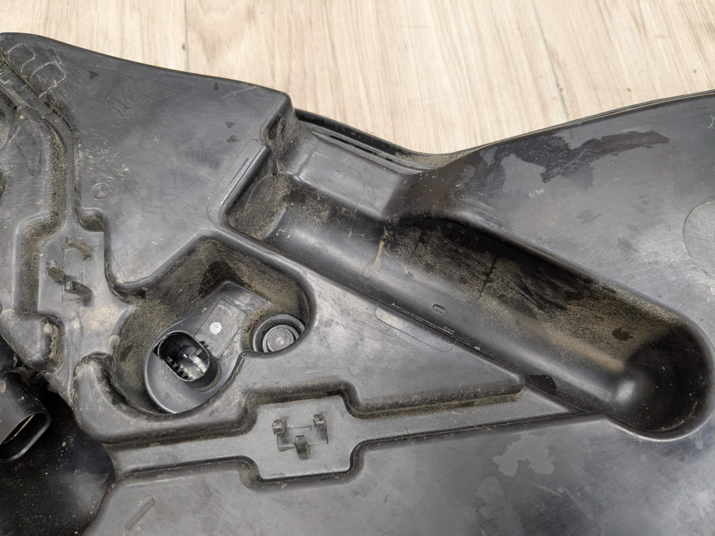 OEM BMW F97 F97 X3 X4 X3M X4M Windshield Wipe Washer Bottle Tank Reservoir