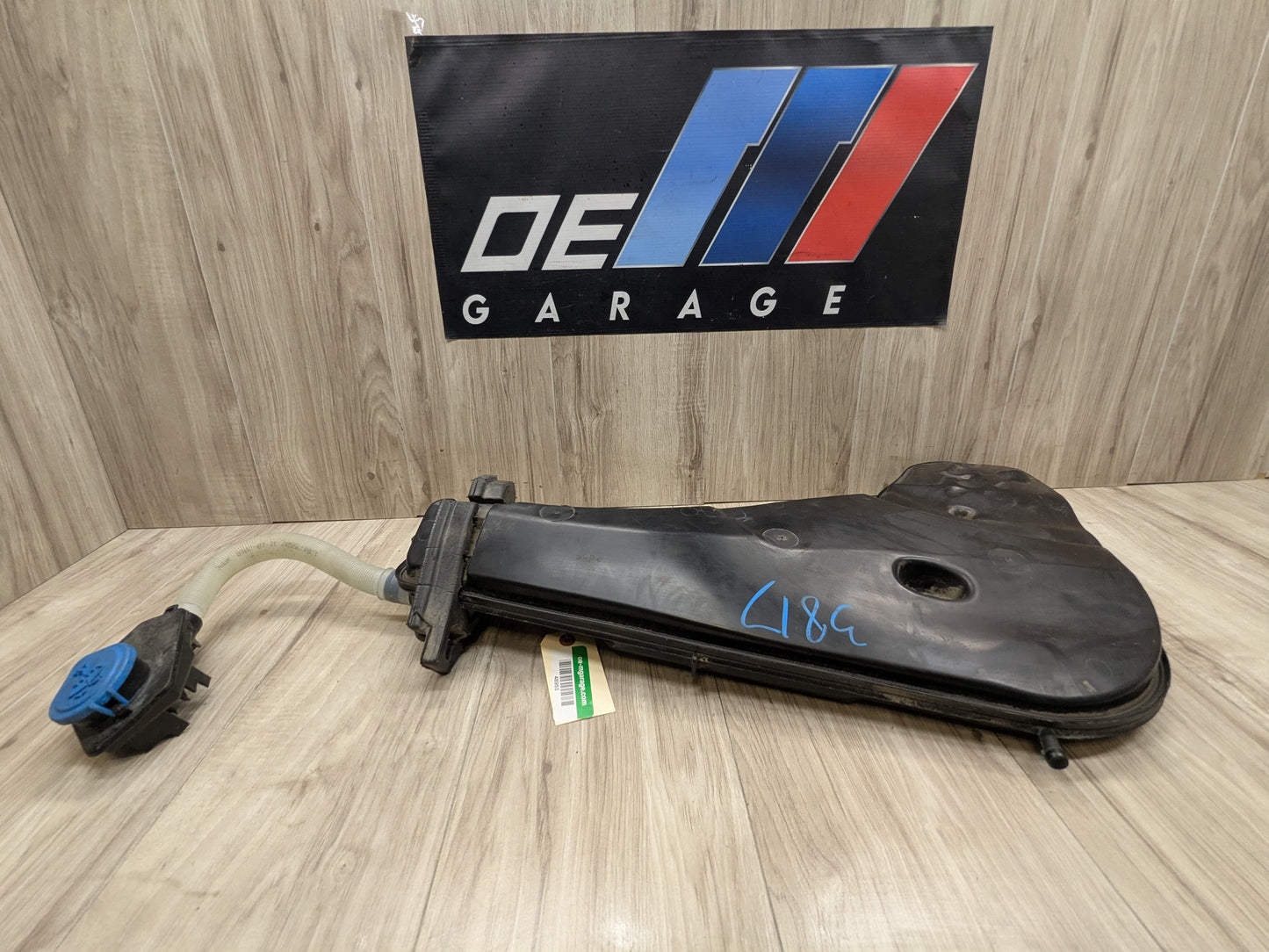OEM BMW F97 F97 X3 X4 X3M X4M Windshield Wipe Washer Bottle Tank Reservoir