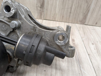 OEM BMW F22 F23 F30 G01 G02 230 330 X3 Engine B46 B48 Coolant Pump With Support