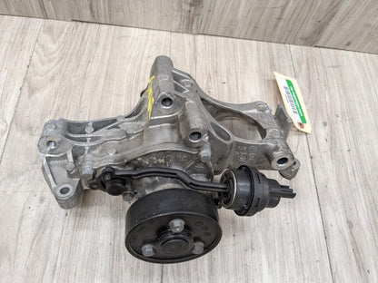 OEM BMW F22 F23 F30 G01 G02 230 330 X3 Engine B46 B48 Coolant Pump With Support