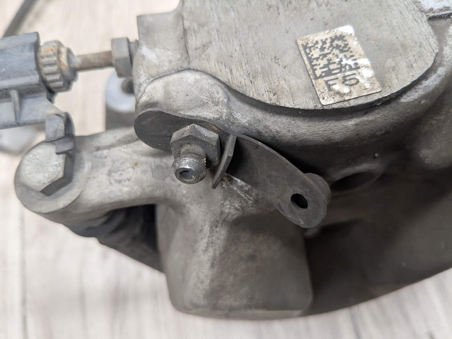 18-24 OEM BMW G01 G02 G20 G42 X3 230 330 B46 Front Right Passenger Brake Caliper