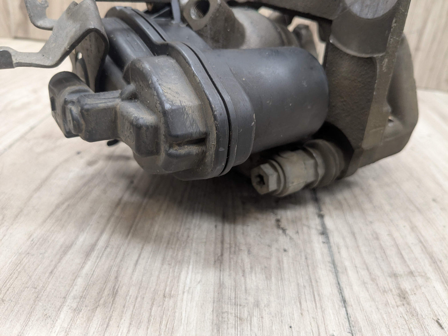 18-24 OEM BMW G01 G02 X3 X4 30i 30iX REAR Right Passenger Side Brake Caliper