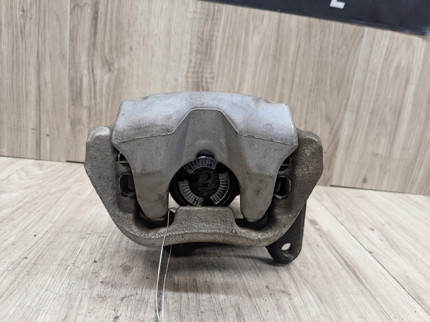 18-24 OEM BMW G01 G02 X3 X4 30i 30iX REAR Right Passenger Side Brake Caliper
