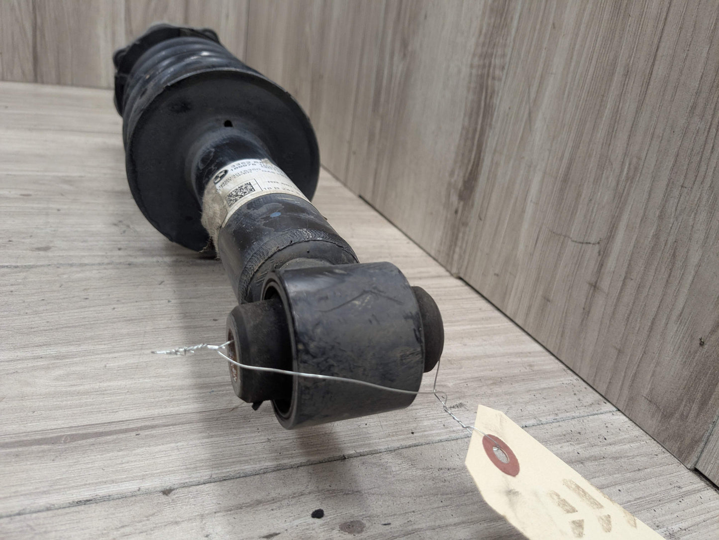 18-24 OEM BMW G01 X3 30i 30iX REAR Left or Right Spring Strut Shock Absorber