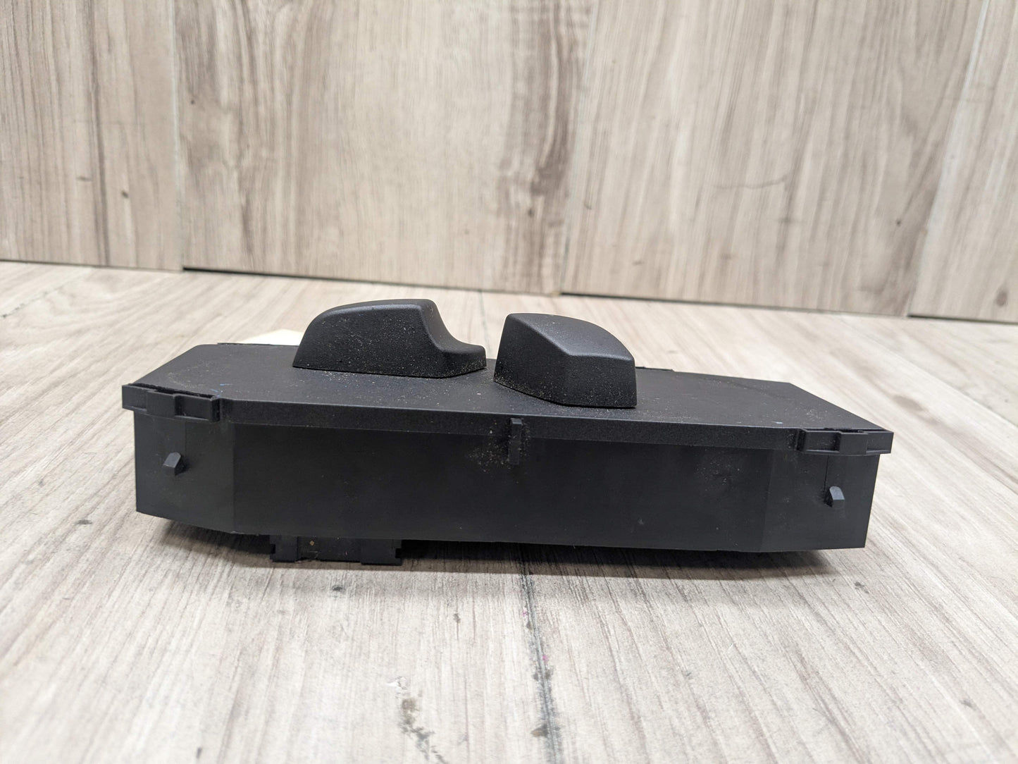 OEM BMW E82 E88 E89 E92 328 335 Front Right Passenger Seat Control Adjust Switch