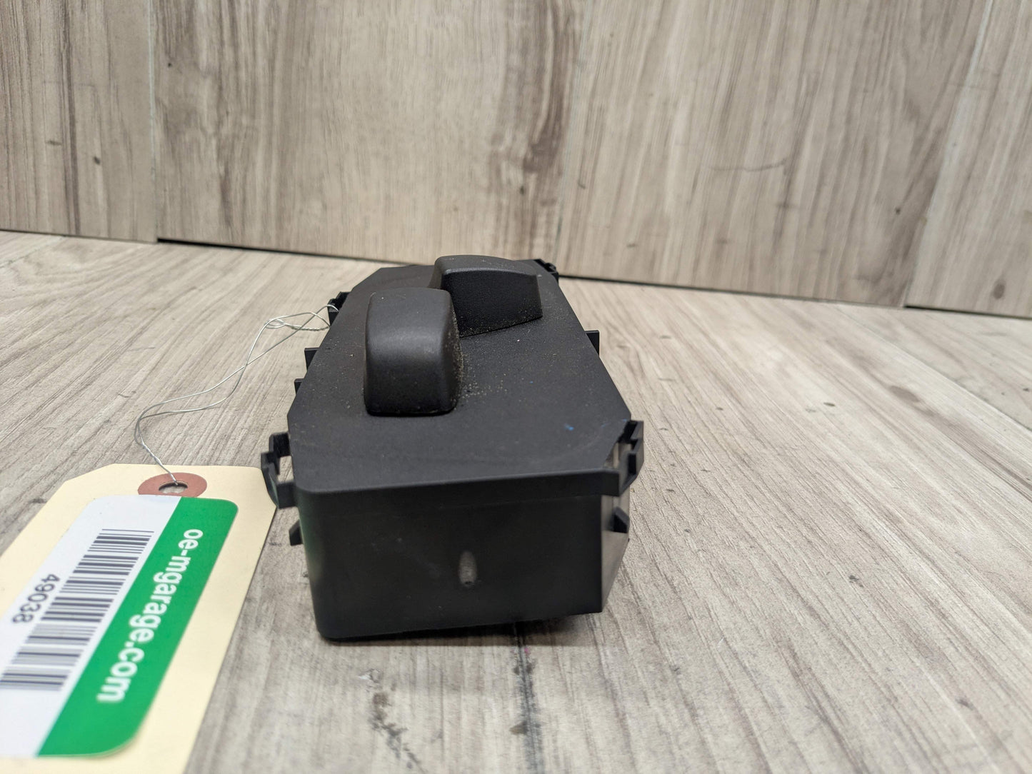 OEM BMW E82 E88 E89 E92 328 335 Front Right Passenger Seat Control Adjust Switch