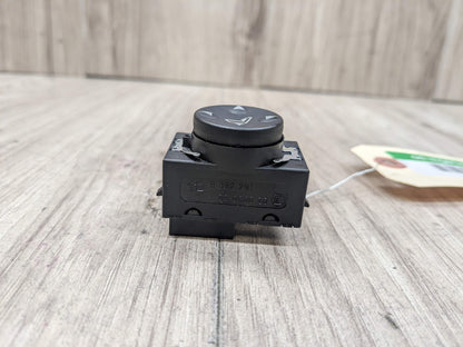 07-13 OEM BMW E88 E90 E92 E93 335 Front Left Driver Seat Lumbar Support Switch