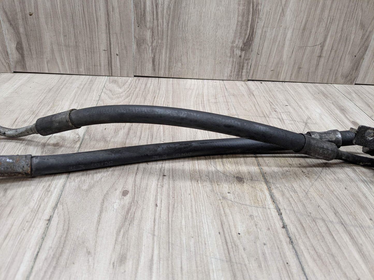 BMW E82 E88 E90 E92 E93 135i 335i RWD N54 N55 Power Steering Rack Pressure Hose