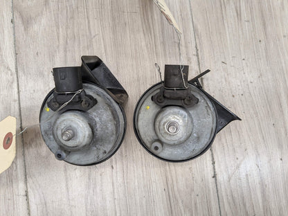 08-13 OEM BMW E82 E88 128i 135i Left Right Horn Signal Low Tone Pitch PAIR