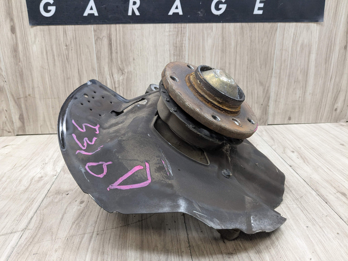 OEM BMW E46 E85 E86 Z4 Front Left Driver Knuckle Wheel Hub Spindle Bearing RWD