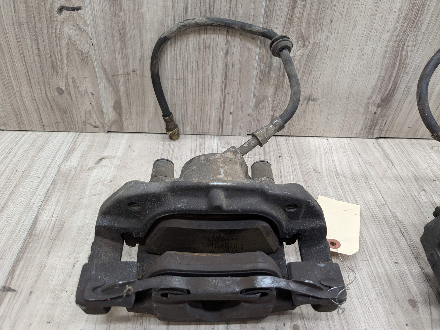 03-08 OEM BMW E85 2.5i Z4 Front Left Right Brake Calipers PAIR