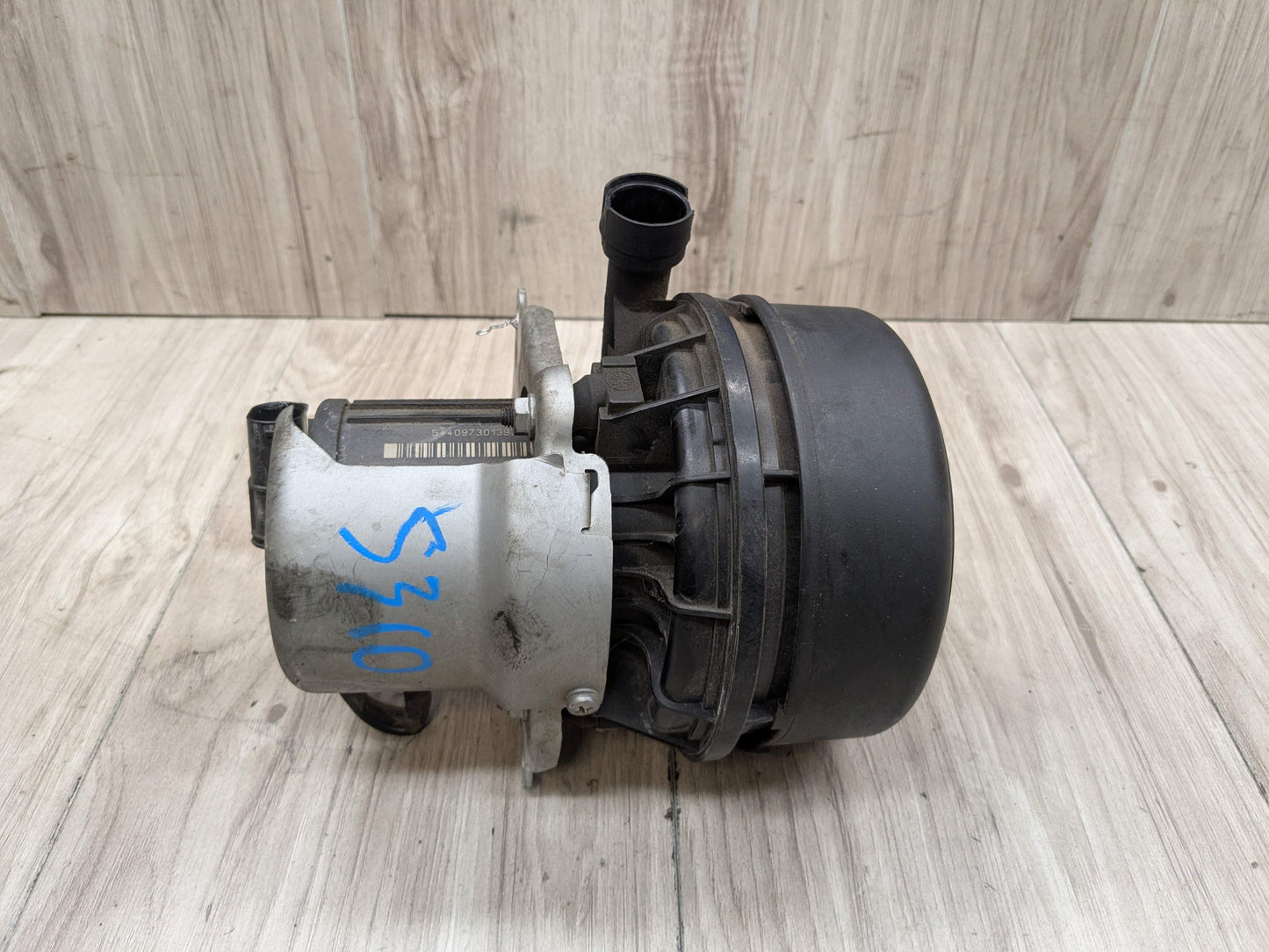 OEM BMW E65 E83 E85 X3 Z4 Engine M54 N60 Secondary Smog Air Injection Pump Motor