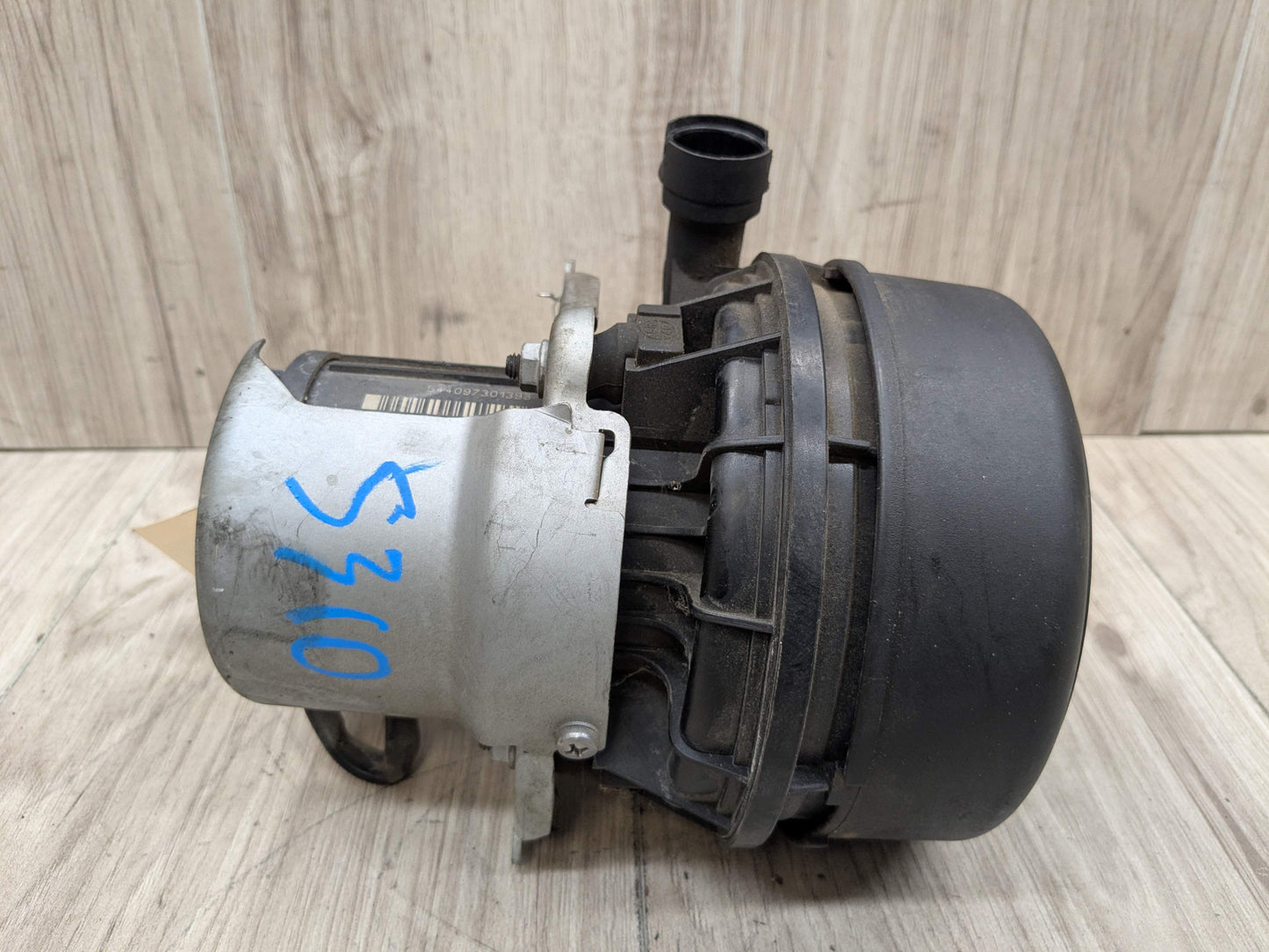 OEM BMW E65 E83 E85 X3 Z4 Engine M54 N60 Secondary Smog Air Injection Pump Motor