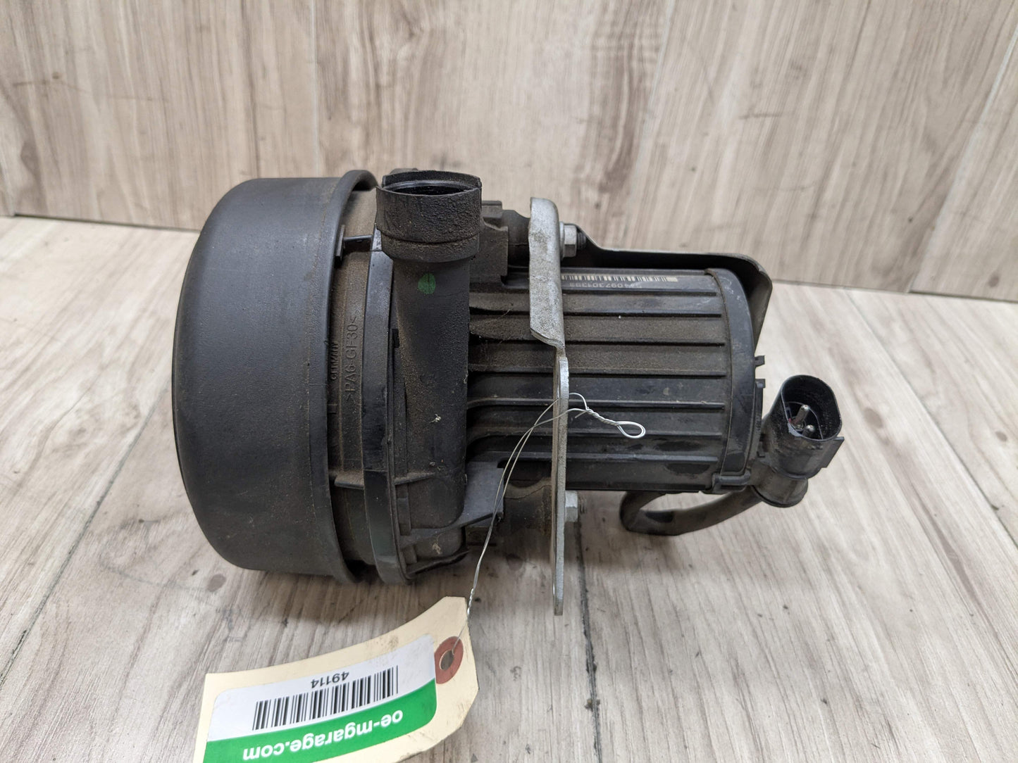 OEM BMW E65 E83 E85 X3 Z4 Engine M54 N60 Secondary Smog Air Injection Pump Motor