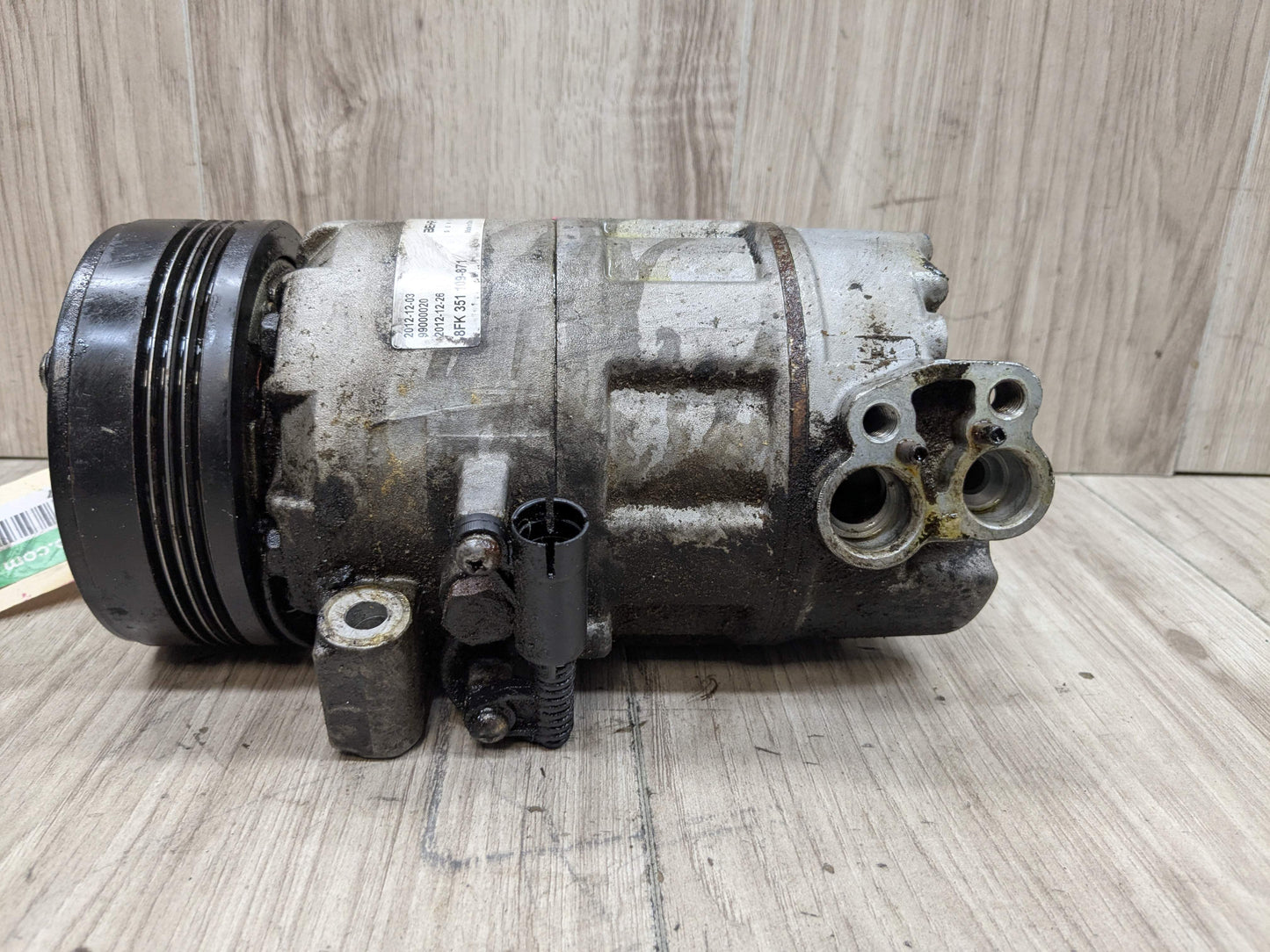 03-05 OEM BMW E85 2.5i 3.0i Z4 AC Compressor Clutch A/C Pump Pulley M54
