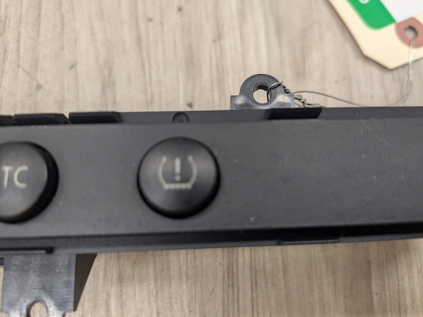 03-05 OEM BMW E85 Z4 Front Center Dash Convertible Console Switch Button