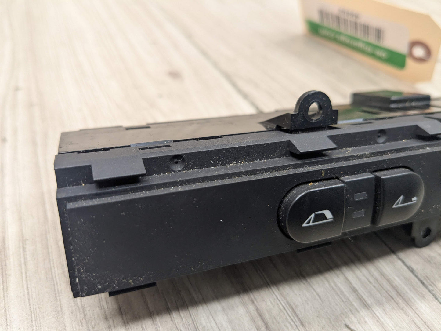03-05 OEM BMW E85 Z4 Front Center Dash Convertible Console Switch Button