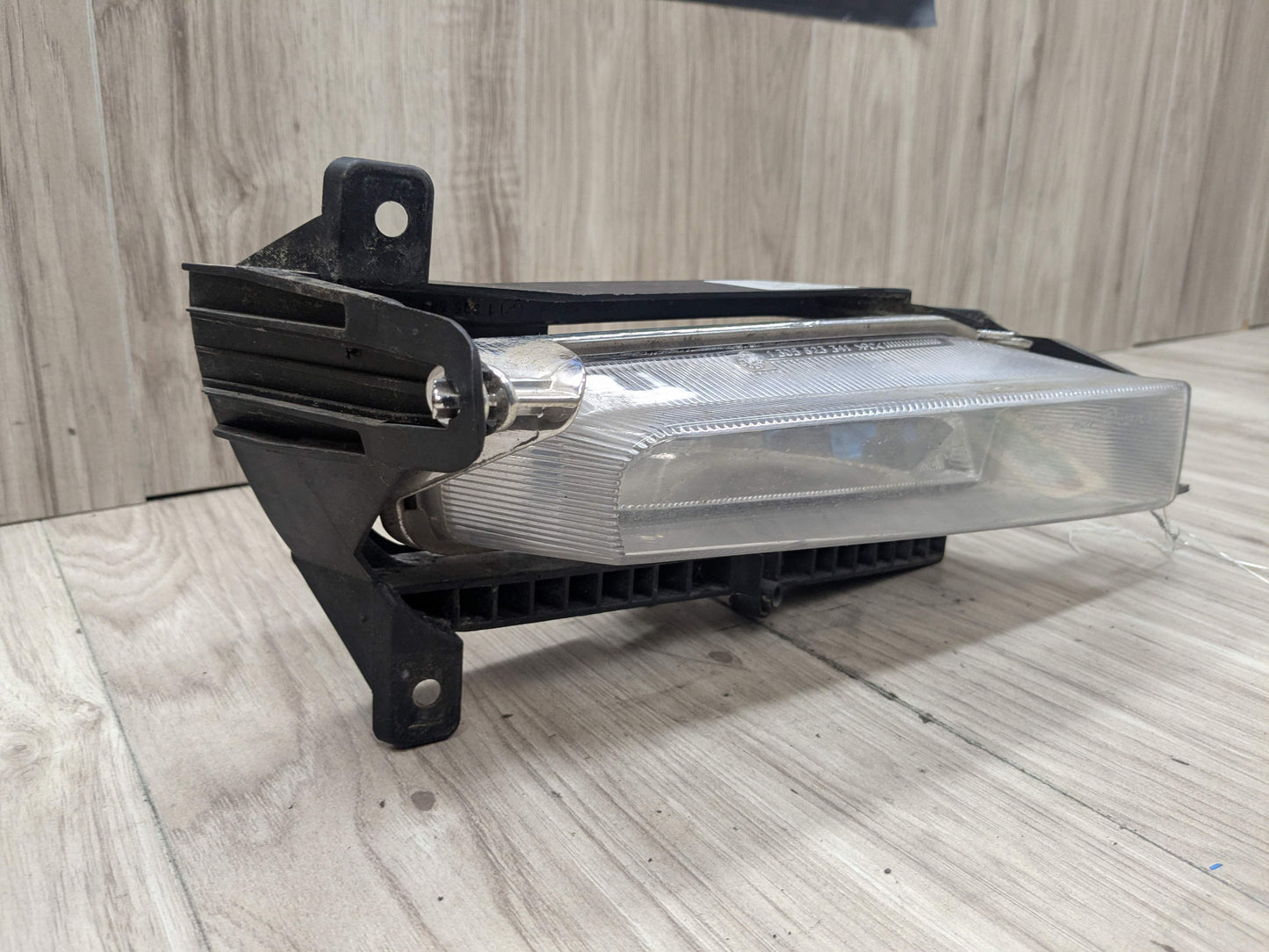 06-08 OEM BMW E85 E86 Z4 Front Right Passenger Side Fog Light Lamp