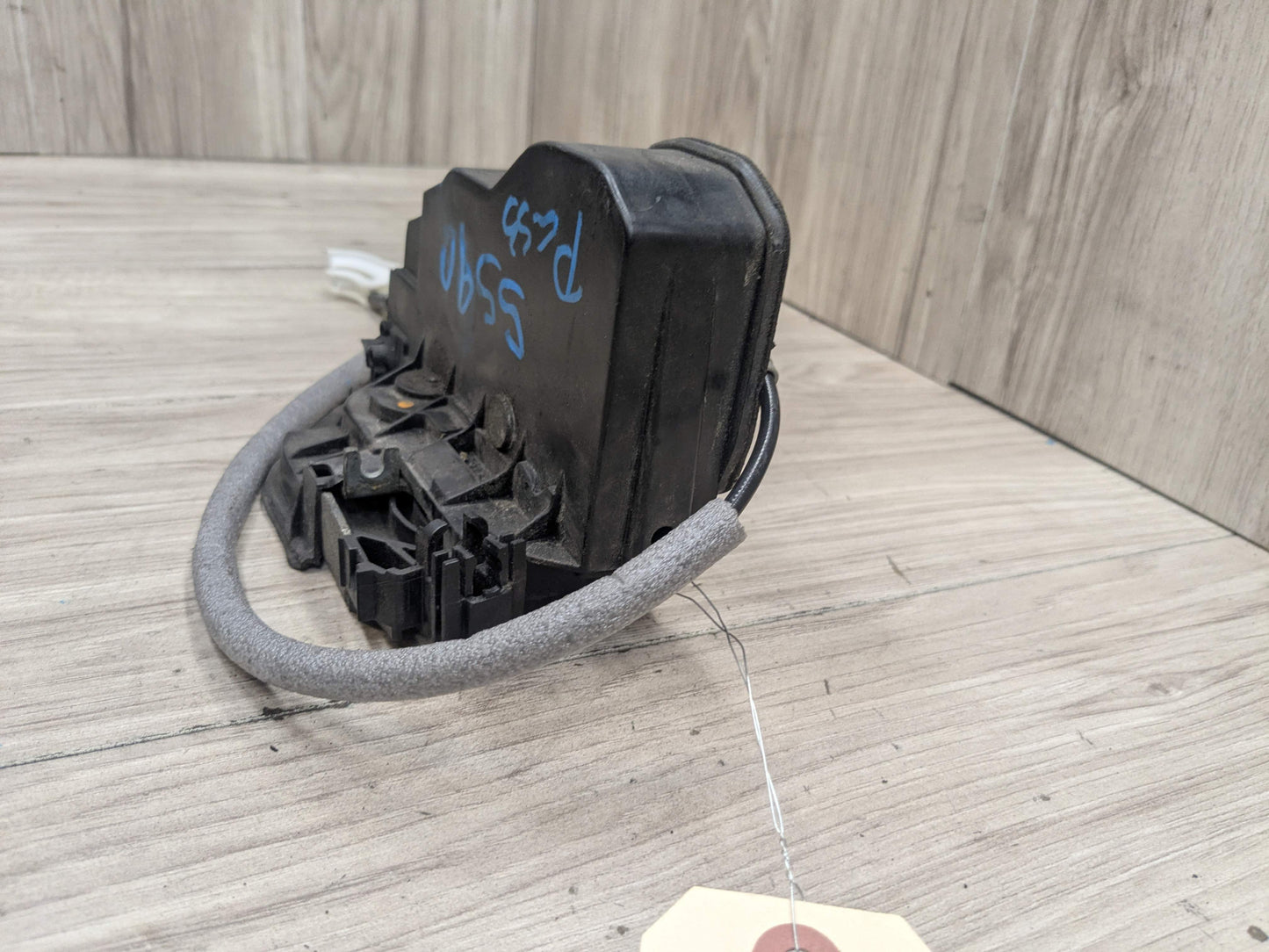 OEM BMW E82 E90 F23 F30 F32 E60 F01 M4 X6 REAR RIGHT Door Lock Latch Actuator