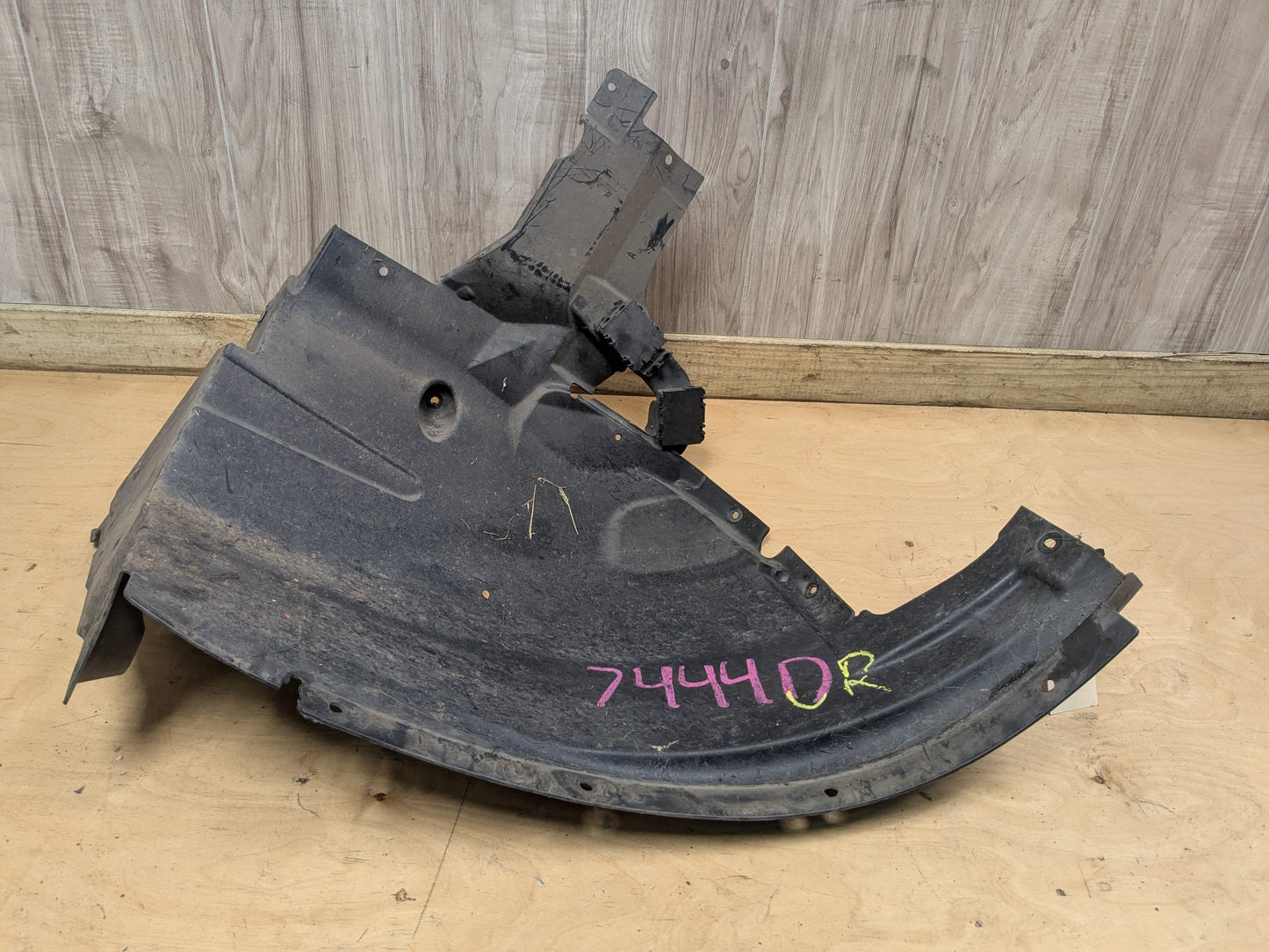 07-13 OEM BMW E70 X5 X5M Front Left Driver Side Fender Liner Wheel Splash Shield