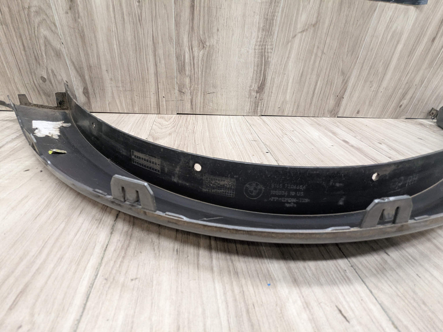 10-13 OEM BMW E70 X5M Front Right Passenger Fender Flare Wheel Arch Molding