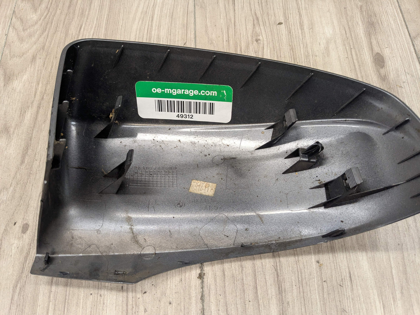 10-1 OEM BMW E70 E71 X5M X6M Right Passenger Side Mirror Cap Cover Gray A52
