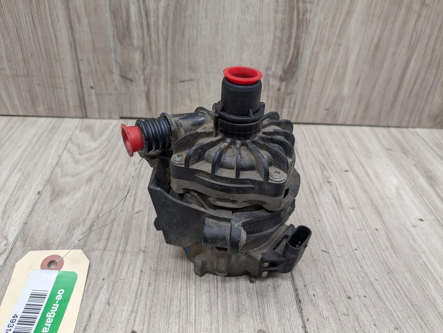 OEM BMW E70 F02 F06 F10 F15 F16 X5 Engine N63 S63 Auxiliary Coolant Water Pump