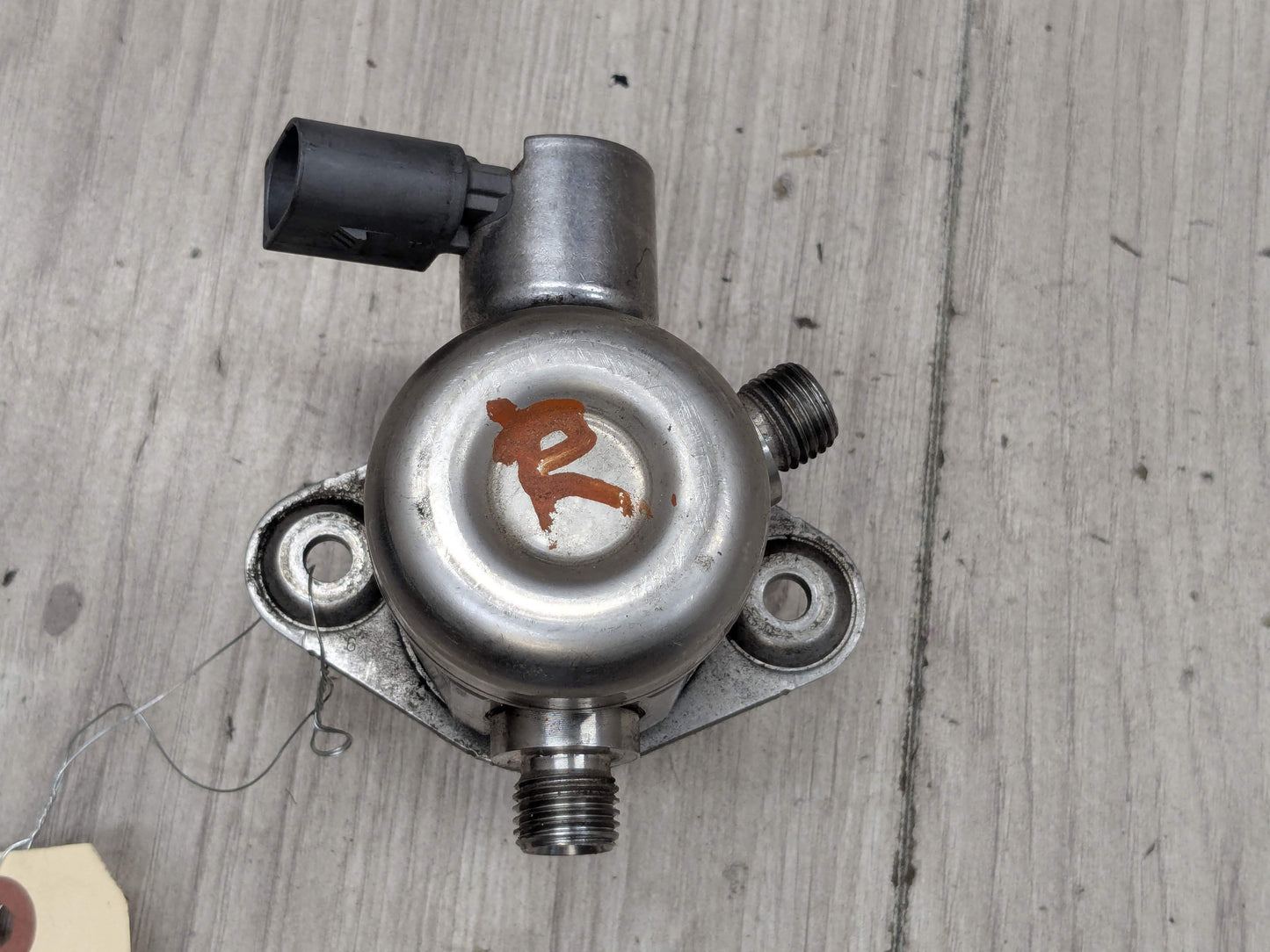 10-14 OEM BMW E70 F02 F10 F12 X5 X5M Engine N63 S63 HPFP High Pressure Fuel Pump