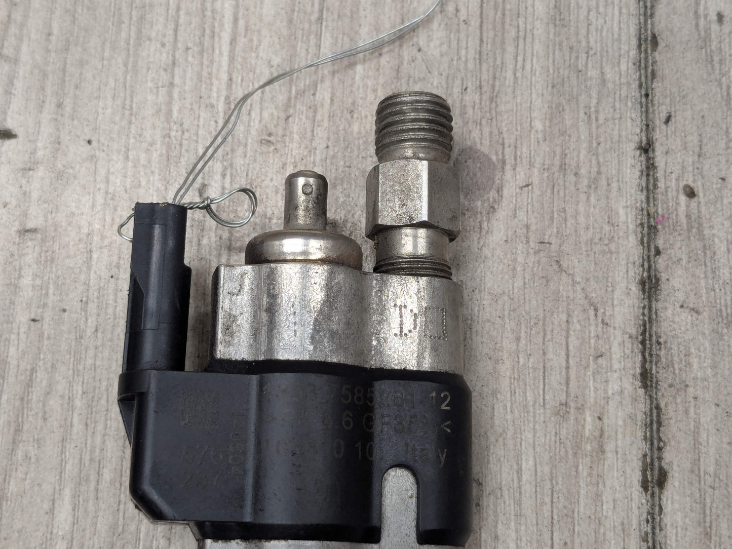 OEM BMW E90 E92 F02 F10 F12 Engine N54 N63 High Pressure Fuel Injector INDEX 12
