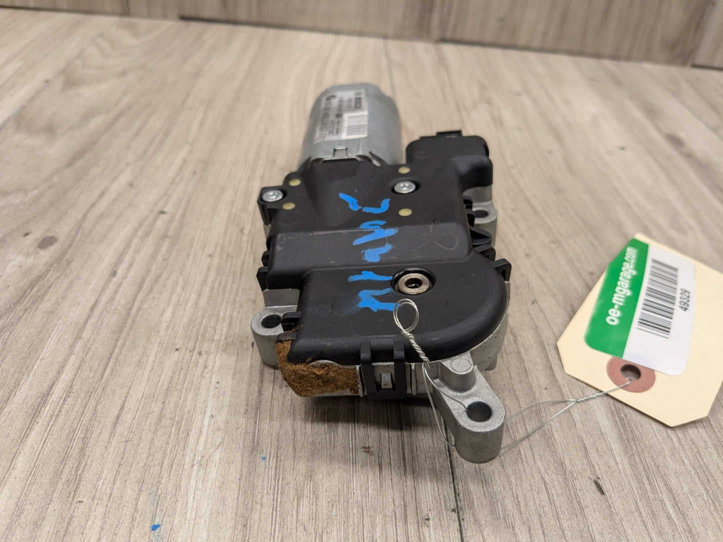 OEM BMW E53 E70 E83 X3 X5 Upper Sunroof Moon Roof Motor Unit