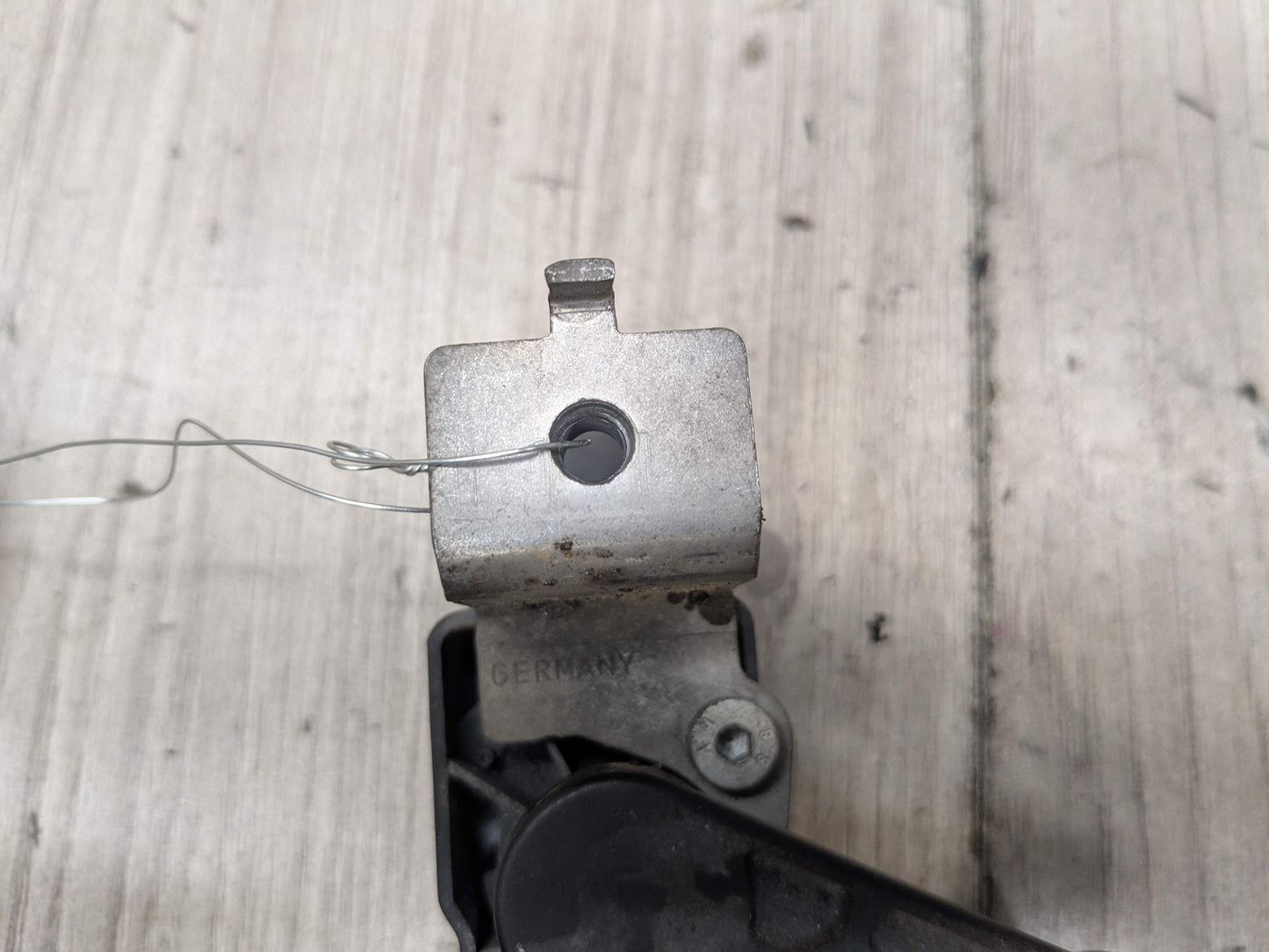 OEM BMW E70 E71 E90 E92 Front Left Right Suspension Height Level Sensor