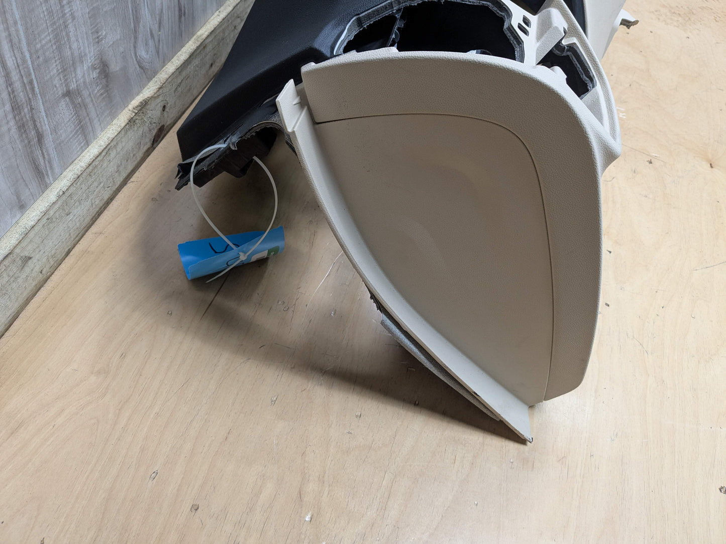 18-21 OEM BMW G01 G02 X3 X4 Dashboard Dash Board Cover Trim Panel Beige/Black