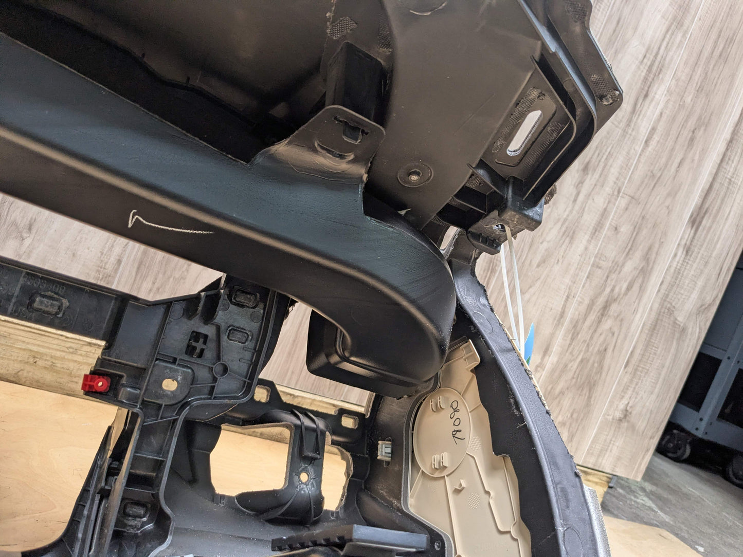 18-21 OEM BMW G01 G02 X3 X4 Dashboard Dash Board Cover Trim Panel Beige/Black