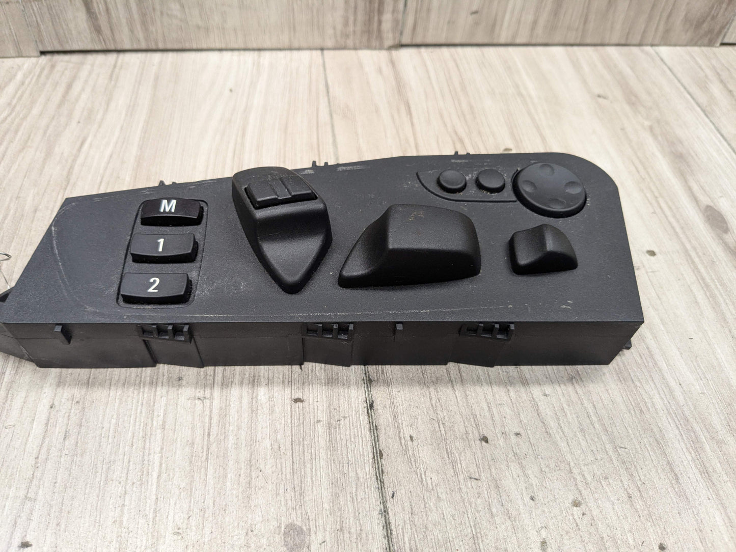 OEM BMW E60 E61 E70 E71 X5 X6 Front Right Passenger Power Seat Control Switch