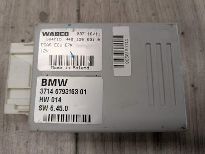 OEM BMW E70 E71 X5 X6 X5M X6M Rear Air Suspension Control Module Computer Unit