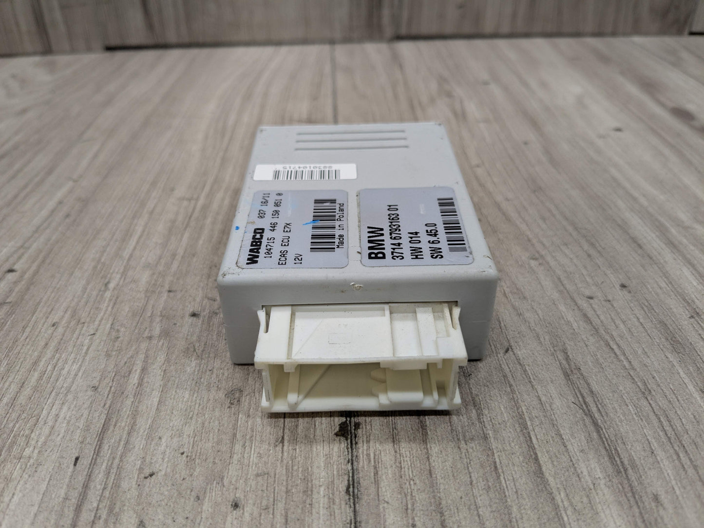 OEM BMW E70 E71 X5 X6 X5M X6M Rear Air Suspension Control Module Computer Unit
