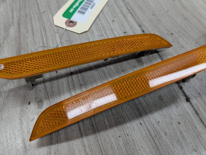OEM BMW E70 E71 X5M X6M FRONT Bumper Left Right Side Reflector Marker Light
