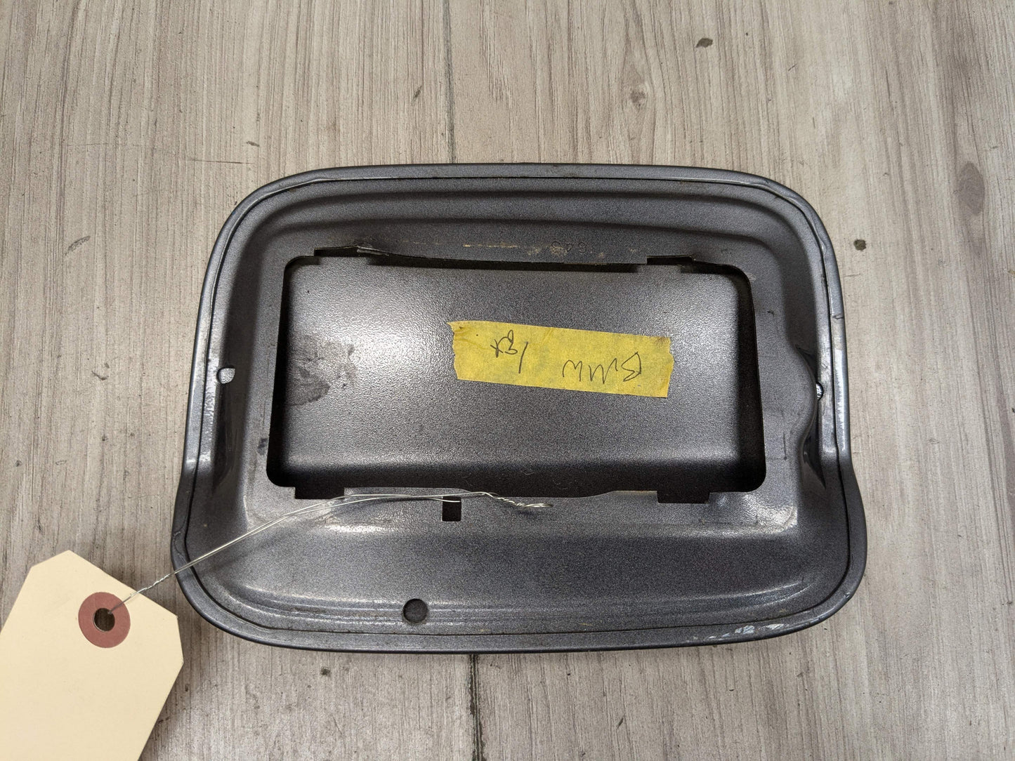 07-13 OEM BMW E70 X5 X5M Rear Fuel Gas Tank Flap Lid Cover Cap Gray A52