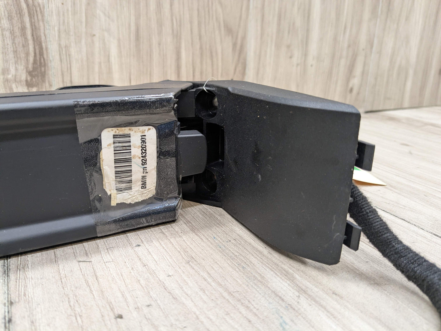 07-14 OEM BMW E70 E71 X5 X6 Front Center Console Phone Holder Tray