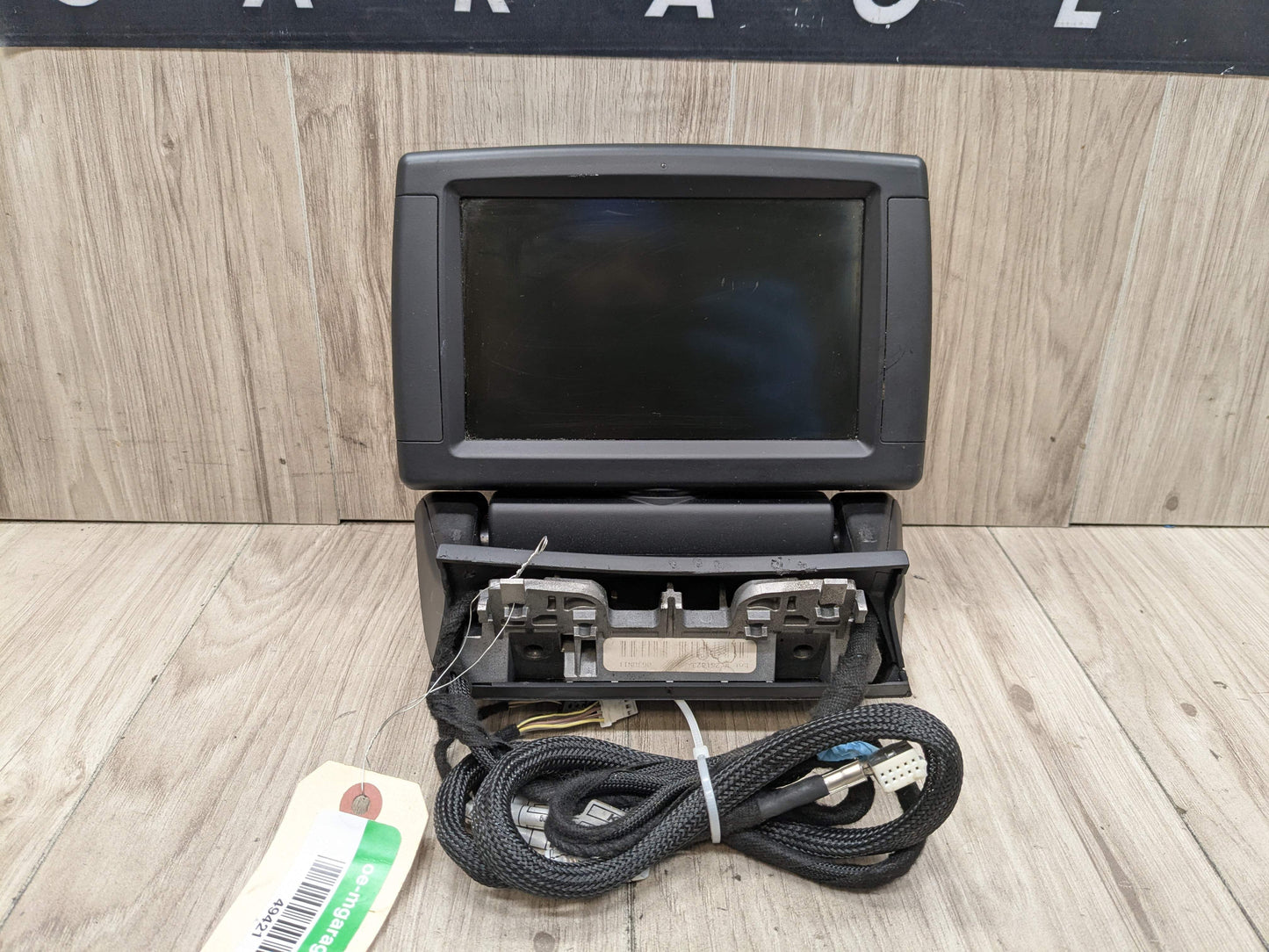 07-14 OEM BMW E70 E71 X5 X6 X5M X6M Rear Media DVD Player Video Monitor Screen