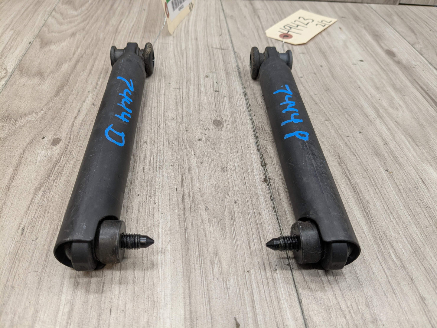 OEM BMW E70 X5 X5M Rear Lower Left Right Trunk Tailgate Shock Hatch Strut PAIR