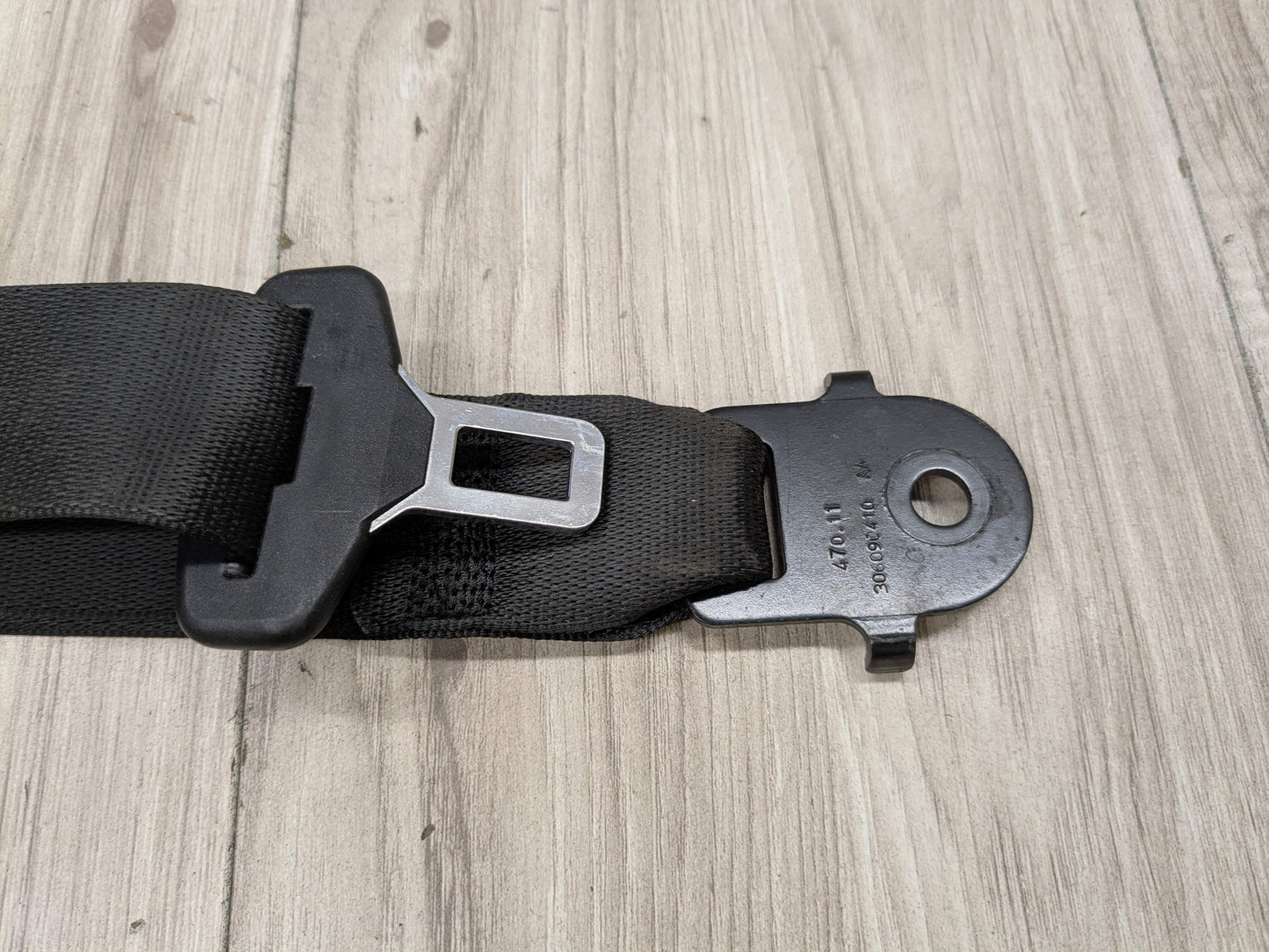 07-14 OEM BMW E70 E71 X5 X6 X5M Front Right Passenger Seatbelt Retractor Black
