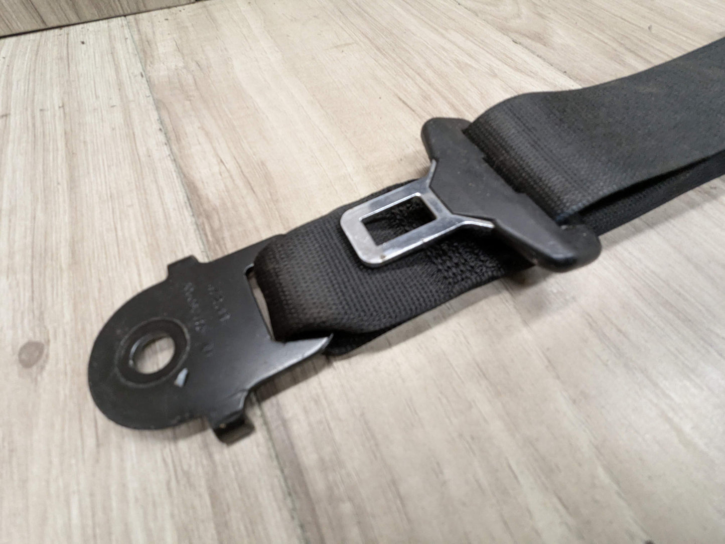 07-14 OEM BMW E70 E71 X5 X6 X5M X6M Front Left Driver Seatbelt Retractor Black