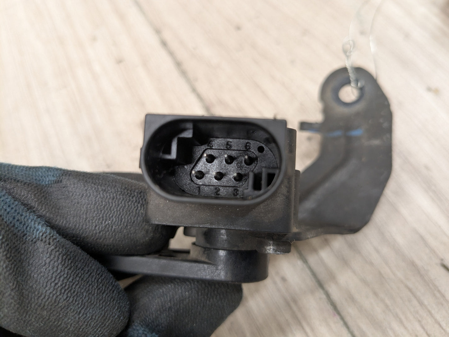 OEM BMW E70 E90 E92 E93 M3 Front Rear Left Right Suspension Height Level Sensor