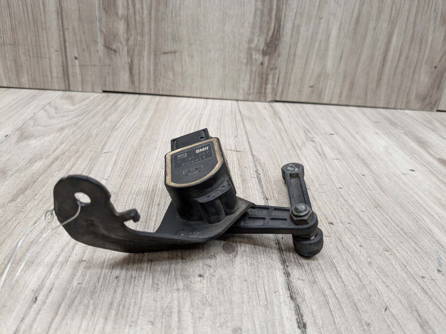 OEM BMW E70 E90 E92 E93 M3 Front Rear Left Right Suspension Height Level Sensor
